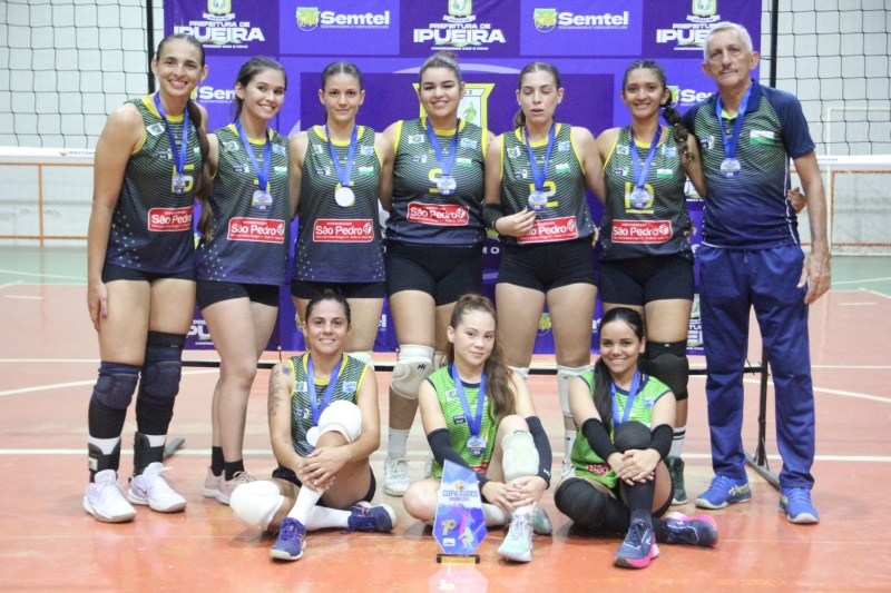 Copa Eudes de Voleibol reúne atletas e homenageia legado esportivo em Ipueira